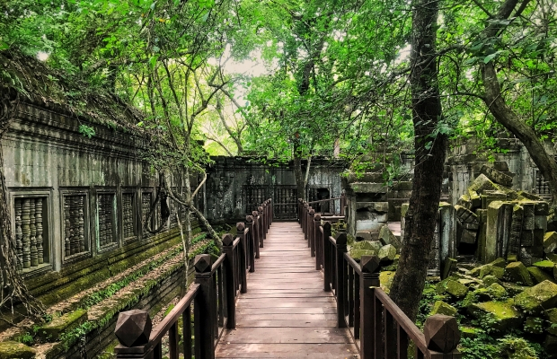 KULEN MOUNTAIN AND BENG MEALEA TOUR